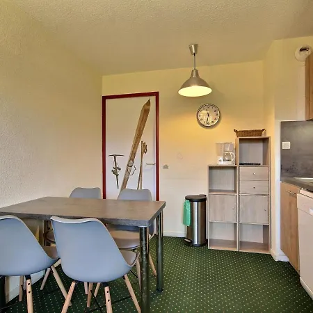 Appartement Belle Plagne, 2 Pièces, 4 Personnes - Fr-1-455-24